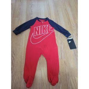Baby Nike jumpsuit 6m